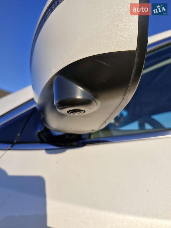 Позашляховик / Кросовер Nissan Murano 2019 в Первомайську