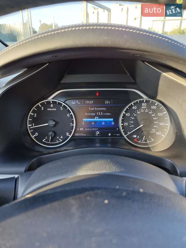 Позашляховик / Кросовер Nissan Murano 2019 в Первомайську