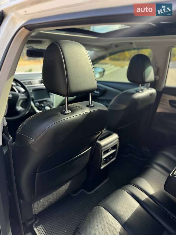 Позашляховик / Кросовер Nissan Murano 2017 в Харкові