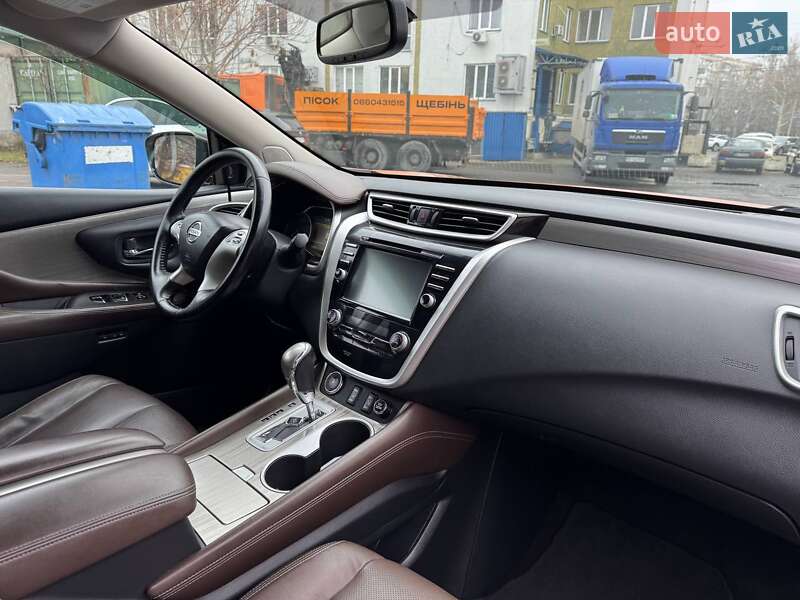 Позашляховик / Кросовер Nissan Murano 2015 в Одесі