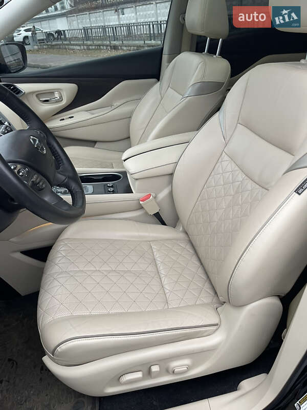 Позашляховик / Кросовер Nissan Murano 2019 в Києві