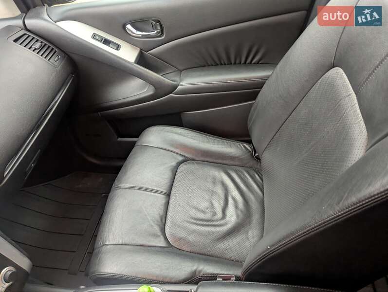 Позашляховик / Кросовер Nissan Murano 2011 в Києві