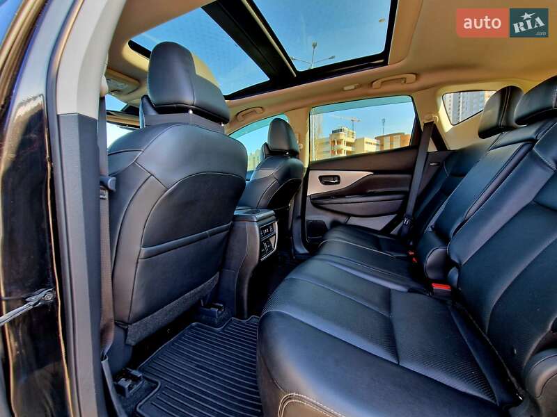 Позашляховик / Кросовер Nissan Murano 2020 в Києві