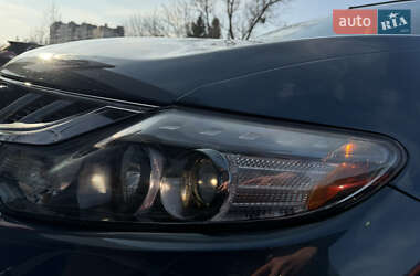 Внедорожник / Кроссовер Nissan Murano 2012 в 