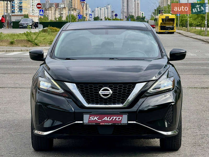 Позашляховик / Кросовер Nissan Murano 2019 в Києві