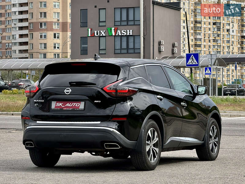 Позашляховик / Кросовер Nissan Murano 2019 в Києві