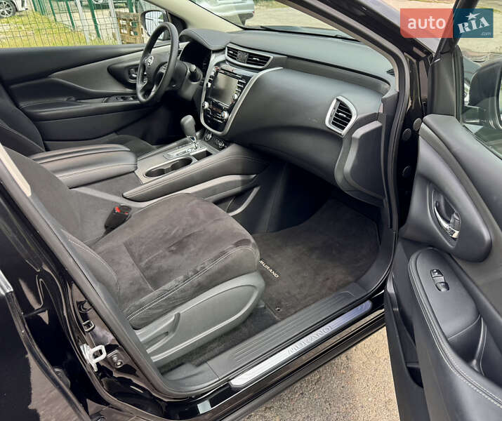 Позашляховик / Кросовер Nissan Murano 2019 в Києві