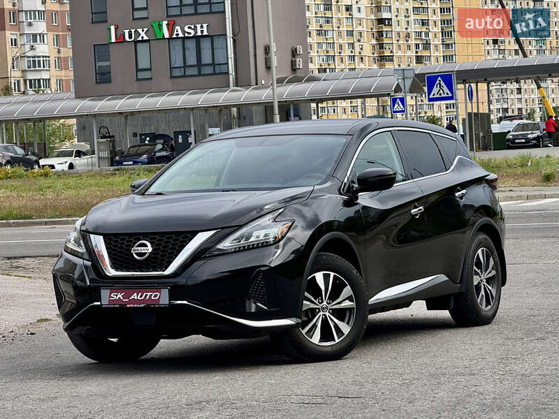 Позашляховик / Кросовер Nissan Murano 2019 в Києві