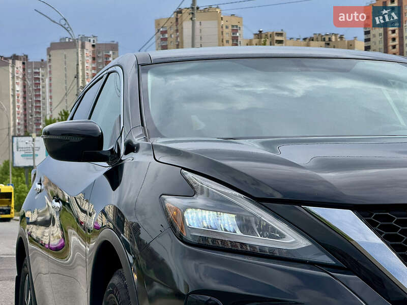 Позашляховик / Кросовер Nissan Murano 2019 в Києві