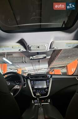 Позашляховик / Кросовер Nissan Murano 2017 в 