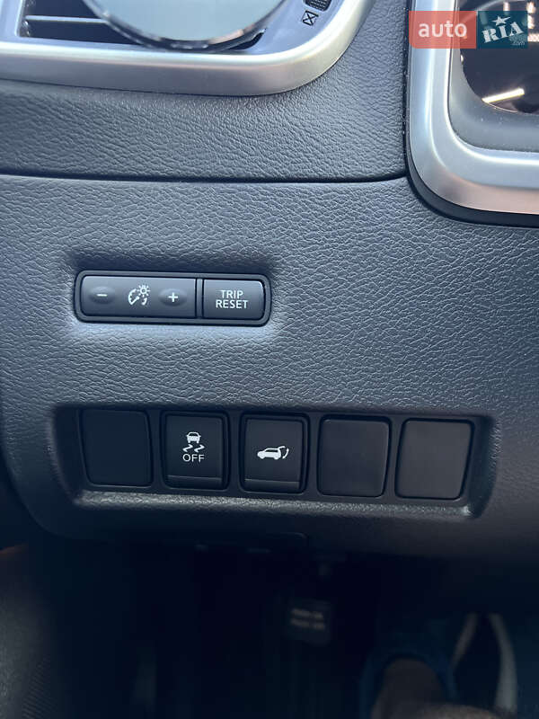 Позашляховик / Кросовер Nissan Murano 2017 в Харкові