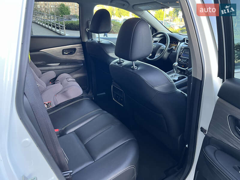 Позашляховик / Кросовер Nissan Murano 2017 в Харкові