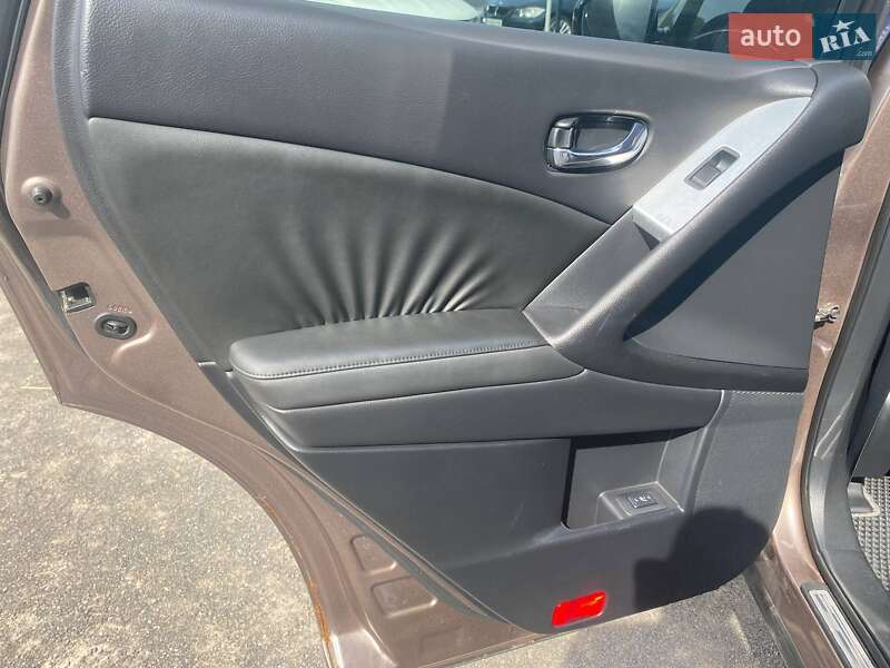 Внедорожник / Кроссовер Nissan Murano 2011 в Виннице