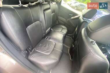 Внедорожник / Кроссовер Nissan Murano 2011 в 