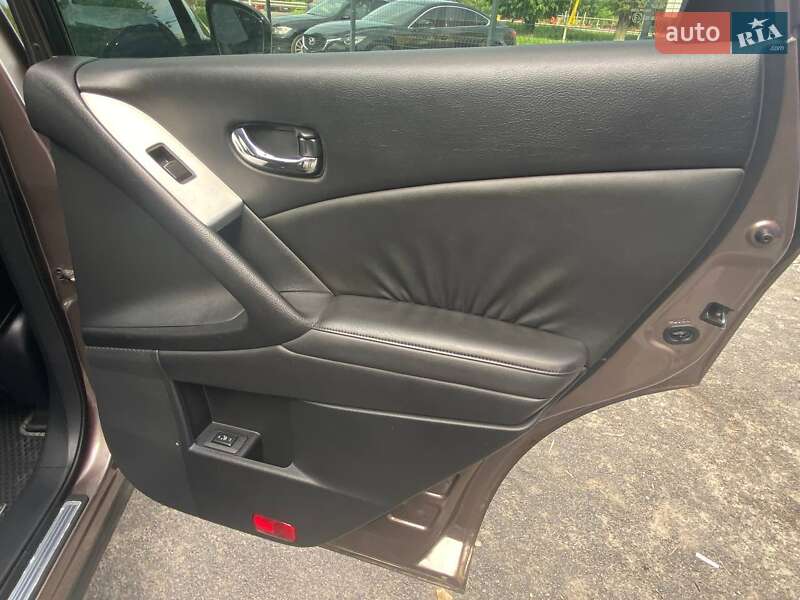 Внедорожник / Кроссовер Nissan Murano 2011 в Виннице