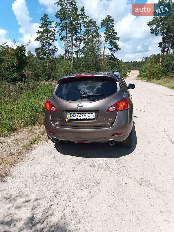 Позашляховик / Кросовер Nissan Murano 2010 в Києві