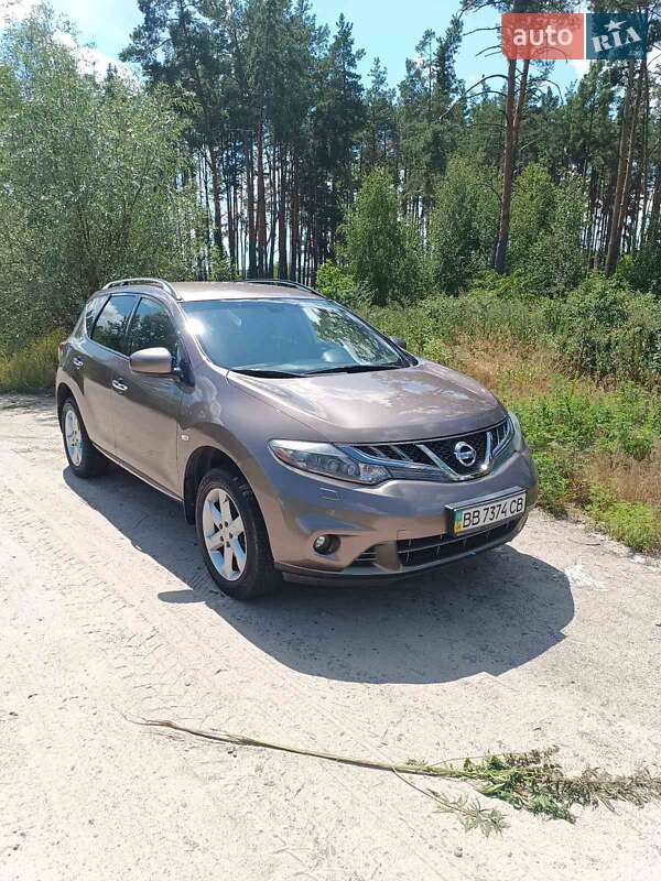 Позашляховик / Кросовер Nissan Murano 2010 в Києві