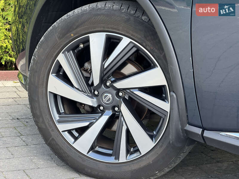 Внедорожник / Кроссовер Nissan Murano 2018 в Стрые