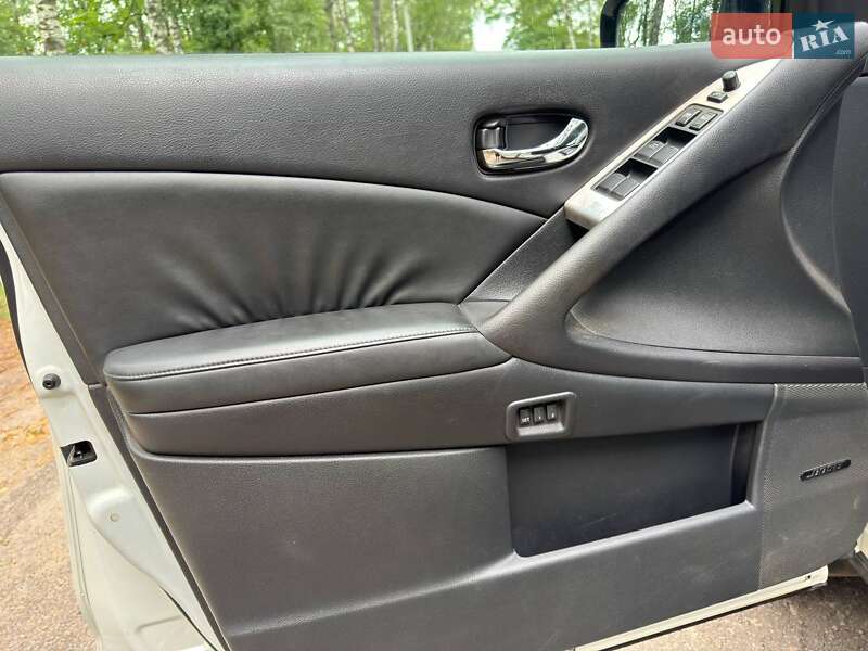 Позашляховик / Кросовер Nissan Murano 2011 в Охтирці