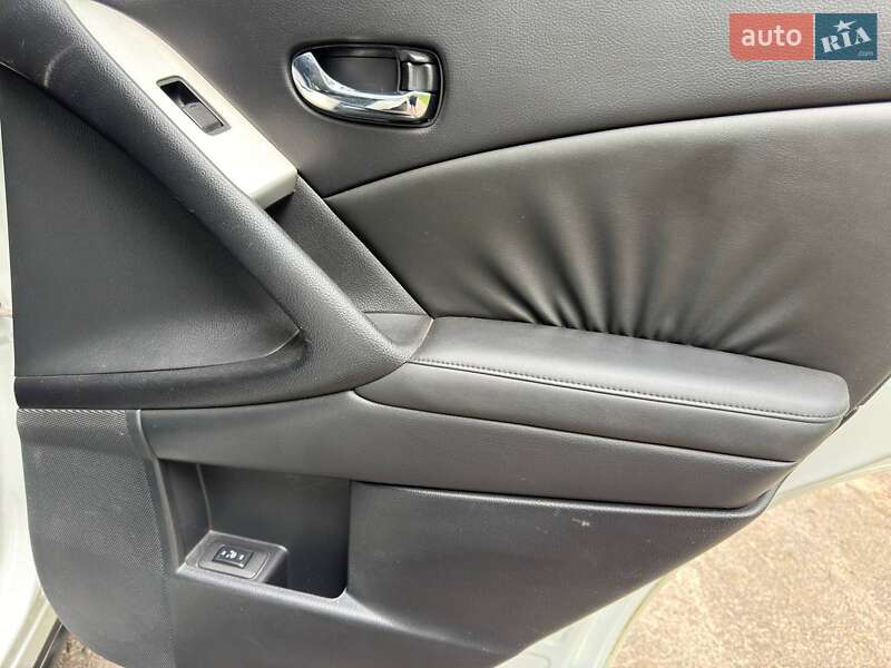 Позашляховик / Кросовер Nissan Murano 2011 в Охтирці