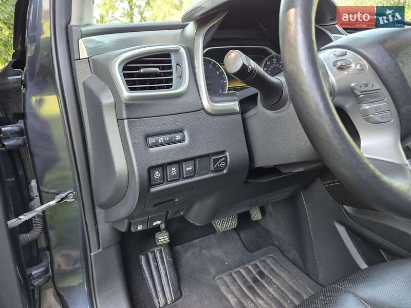 Позашляховик / Кросовер Nissan Murano 2018 в Чернігові