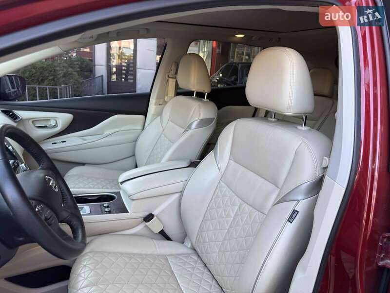 Позашляховик / Кросовер Nissan Murano 2019 в Львові