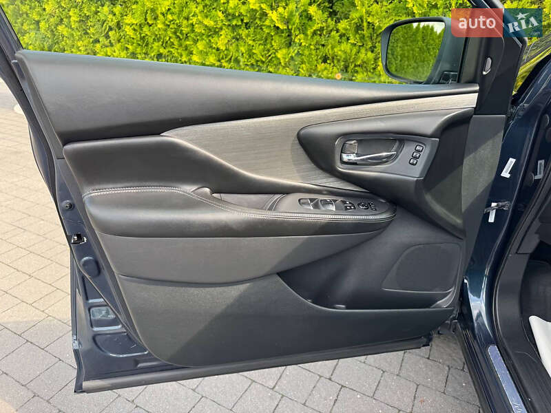 Внедорожник / Кроссовер Nissan Murano 2018 в Стрые