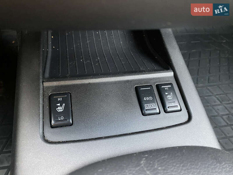 Позашляховик / Кросовер Nissan Murano 2011 в Житомирі