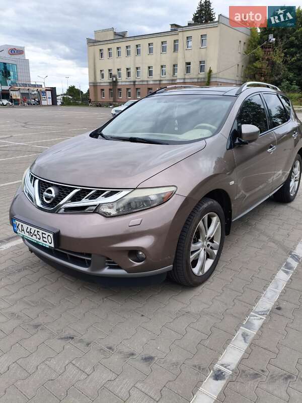 Позашляховик / Кросовер Nissan Murano 2011 в Києві