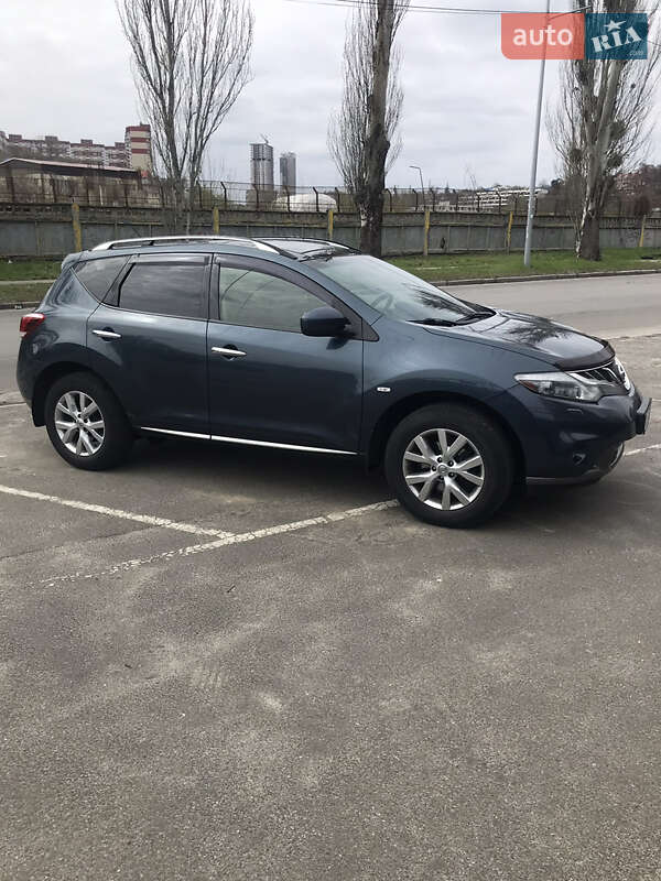 Позашляховик / Кросовер Nissan Murano 2012 в Києві