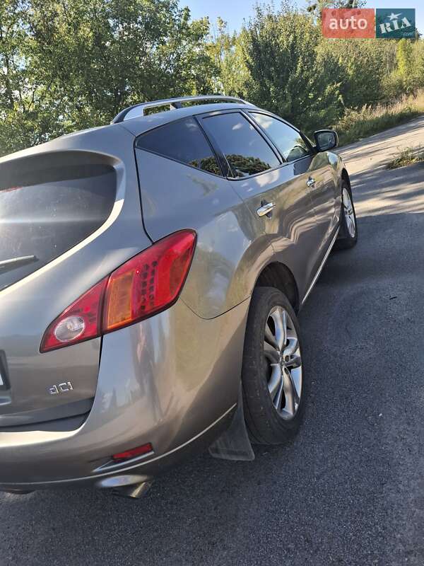 Позашляховик / Кросовер Nissan Murano 2010 в Сутисках