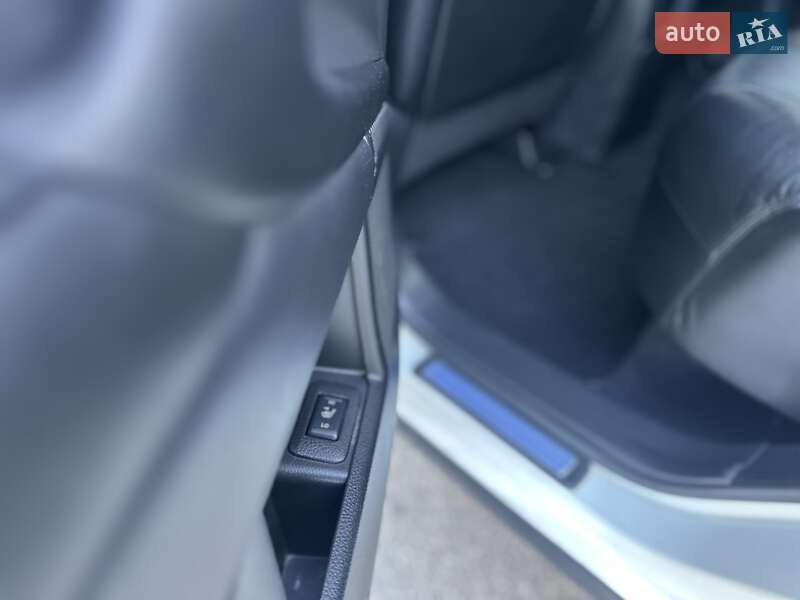 Позашляховик / Кросовер Nissan Murano 2014 в Києві