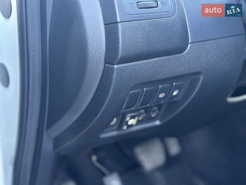 Позашляховик / Кросовер Nissan Murano 2014 в Києві