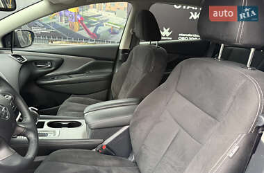 Позашляховик / Кросовер Nissan Murano 2020 в  фото 38 Позашляховик / Кросовер Nissan Murano 2020 в