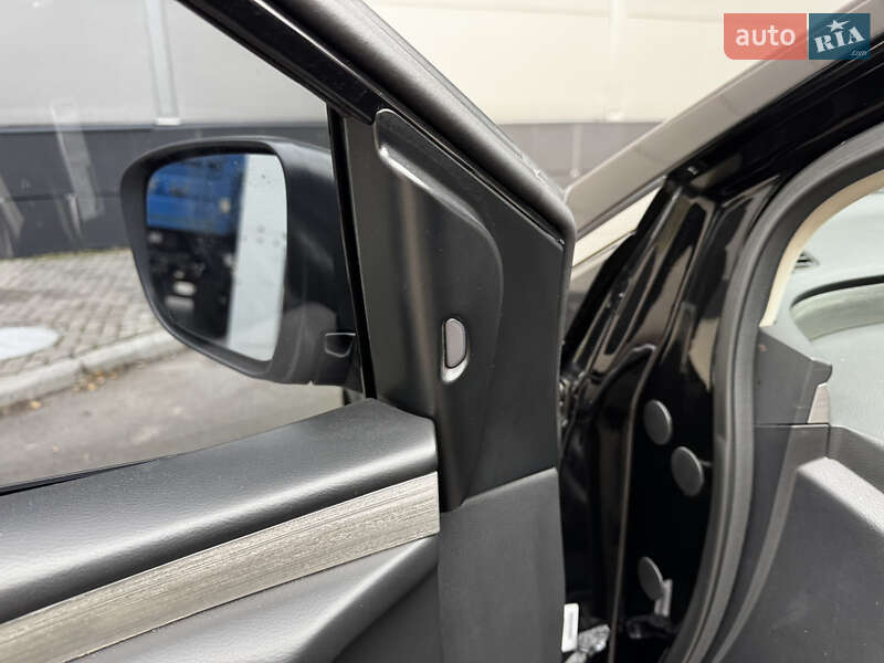 Внедорожник / Кроссовер Nissan Murano 2018 в Киеве фото 11 Внедорожник / Кроссовер Nissan Murano 2018 в Киеве