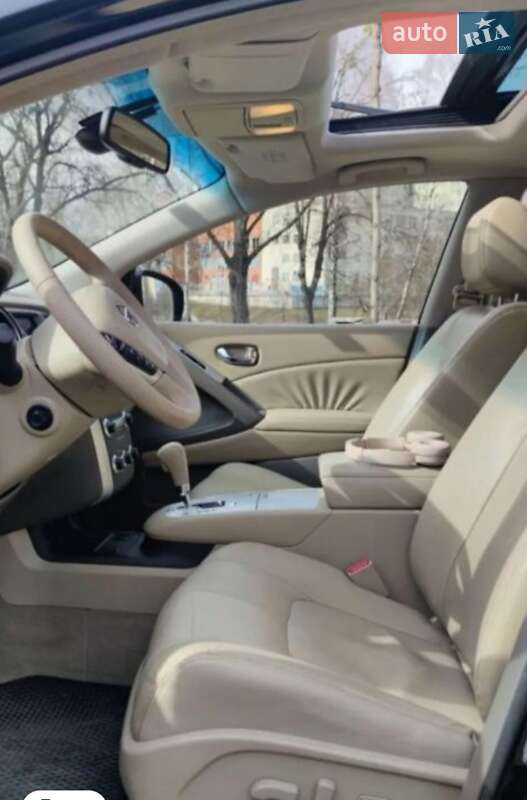 Внедорожник / Кроссовер Nissan Murano 2010 в Киеве