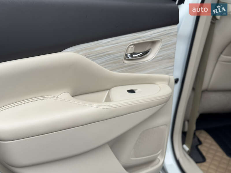 Внедорожник / Кроссовер Nissan Murano 2016 в Мукачево фото 56 Внедорожник / Кроссовер Nissan Murano 2016 в Мукачево