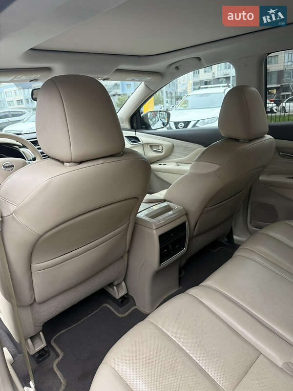Позашляховик / Кросовер Nissan Murano 2017 в Києві