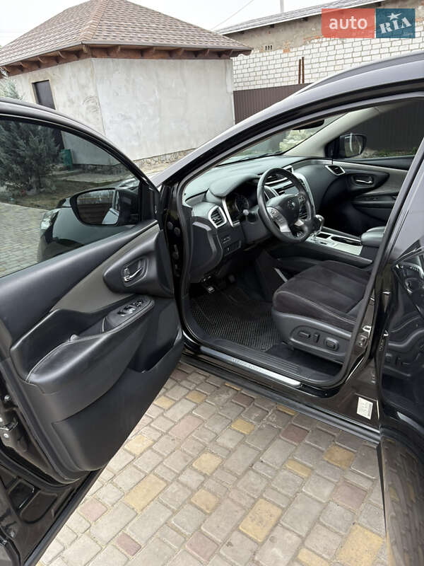 Внедорожник / Кроссовер Nissan Murano 2017 в Краснограде