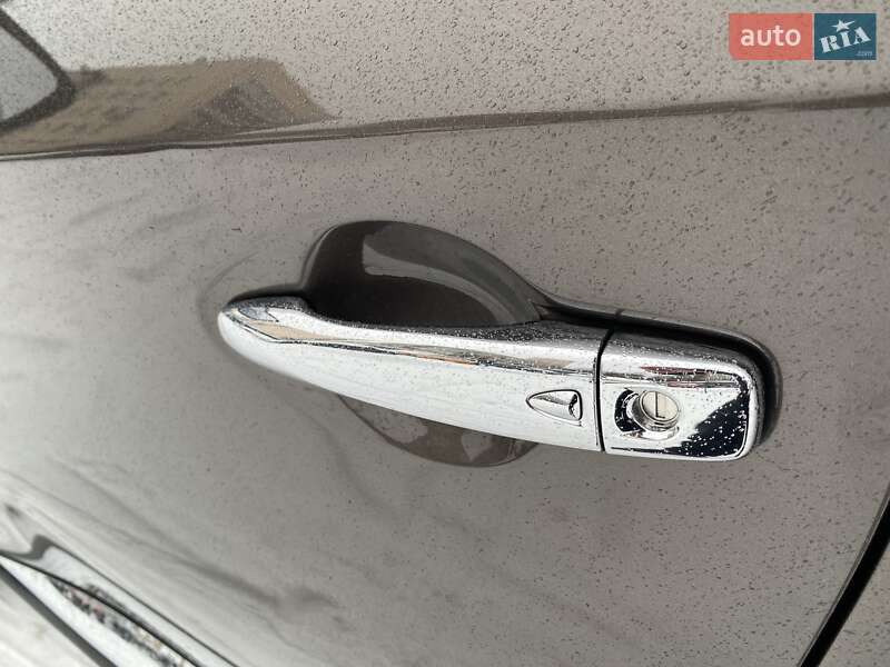 Позашляховик / Кросовер Nissan Murano 2017 в Харкові