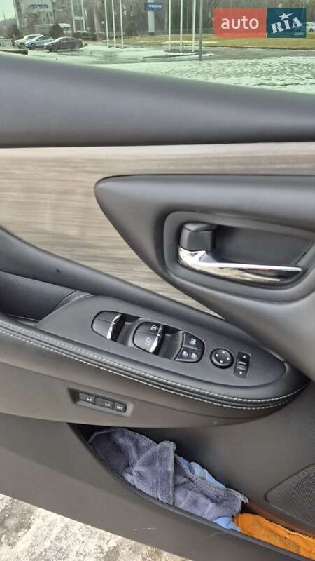 Внедорожник / Кроссовер Nissan Murano 2016 в Харькове