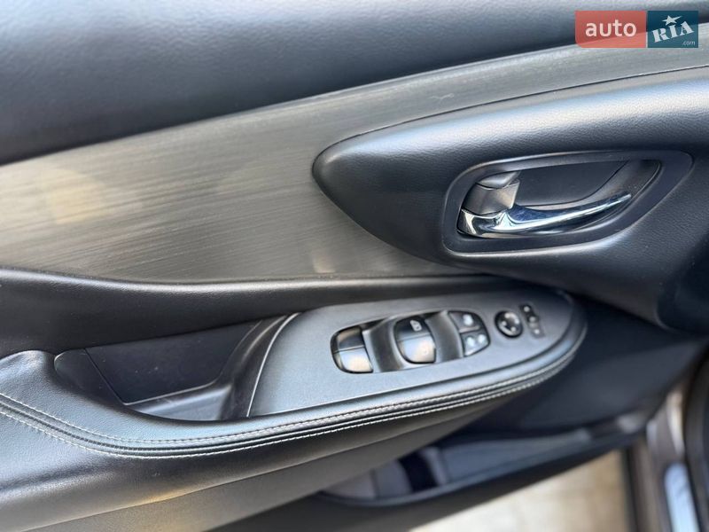 Позашляховик / Кросовер Nissan Murano 2018 в Івано-Франківську