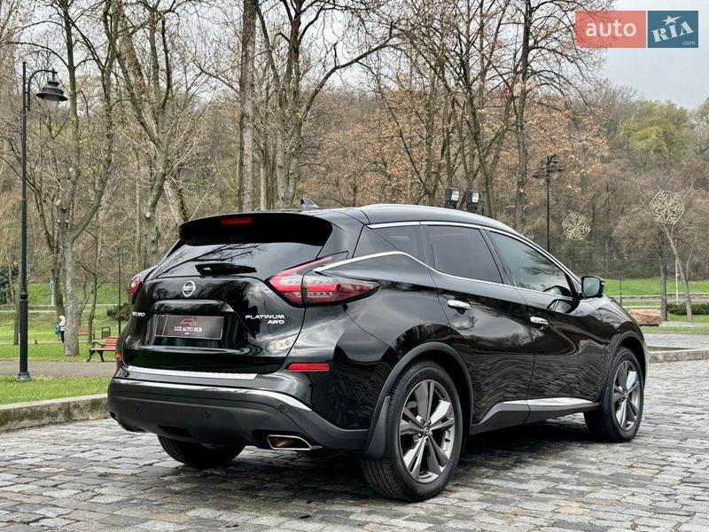 Позашляховик / Кросовер Nissan Murano 2019 в Києві