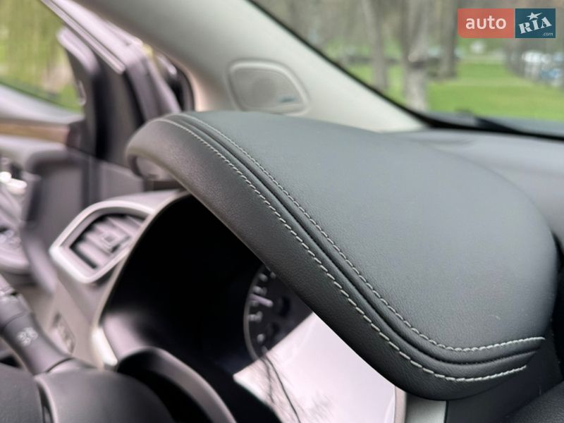 Позашляховик / Кросовер Nissan Murano 2019 в Києві