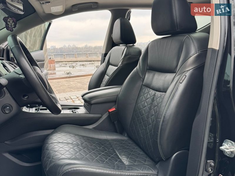 Позашляховик / Кросовер Nissan Murano 2019 в Києві