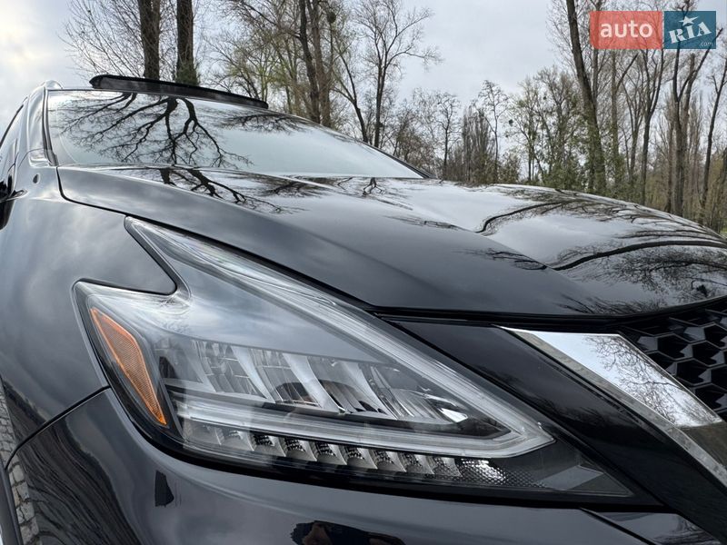 Позашляховик / Кросовер Nissan Murano 2019 в Києві