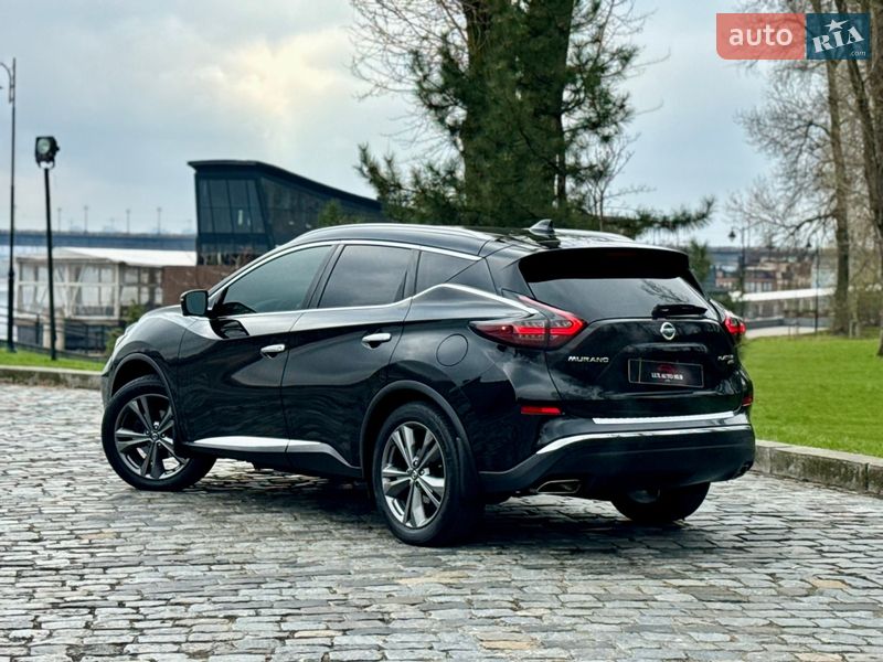 Позашляховик / Кросовер Nissan Murano 2019 в Києві