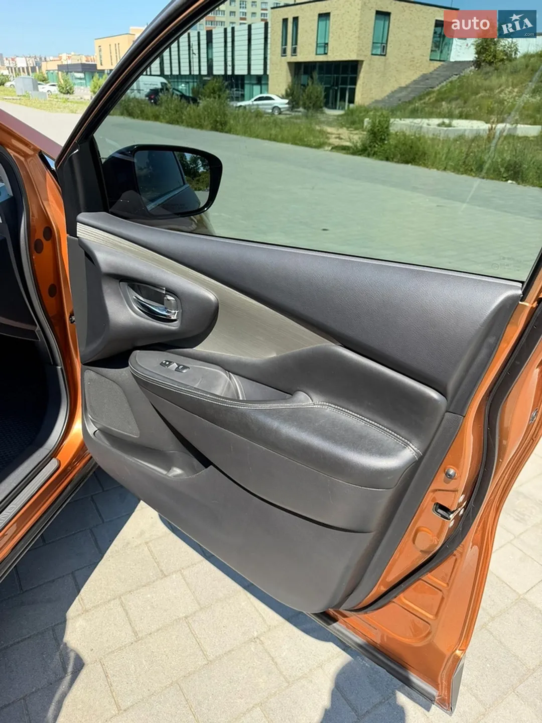 2015 Nissan Murano - мініатюра 28