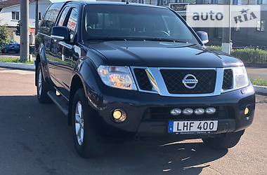 Внедорожник / Кроссовер Nissan Navara 2014 в Житомире