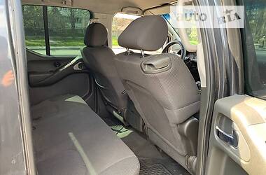 Пикап Nissan Navara 2006 в 